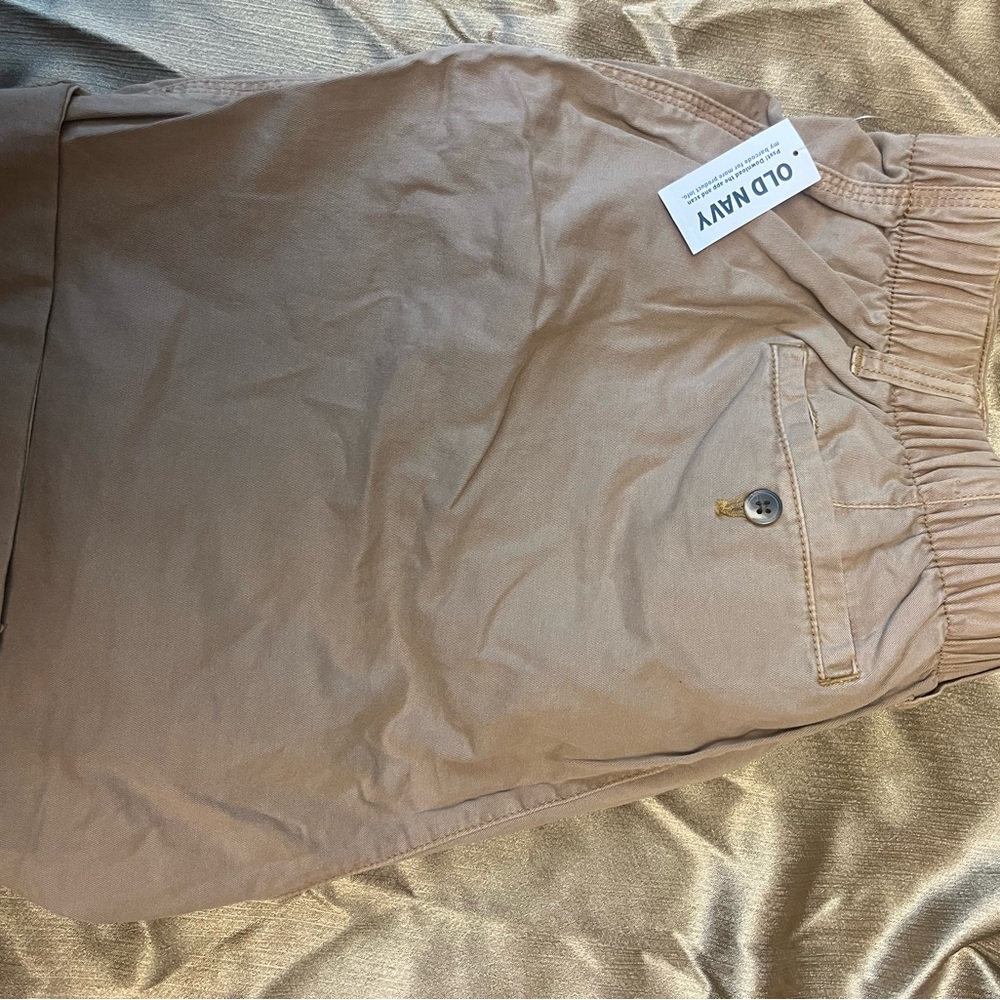Old Navy Women's Tan Elastic-Waist Casual Shorts